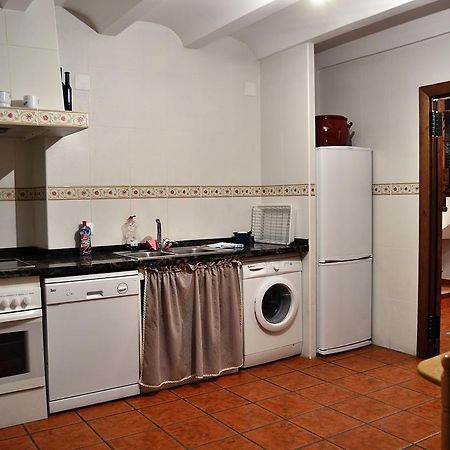 La Casa De Las Parrillas Guest House Canamares Room photo