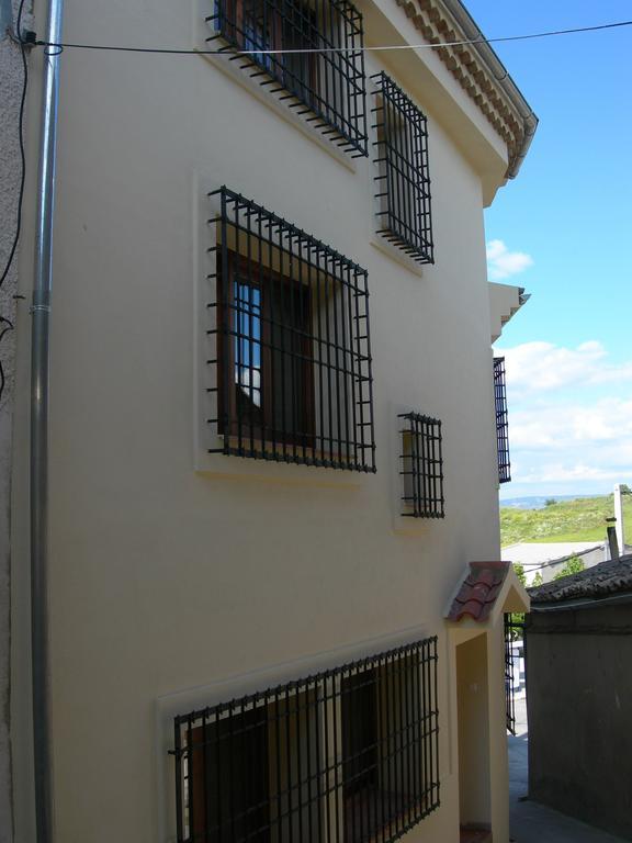 La Casa De Las Parrillas Guest House Canamares Room photo