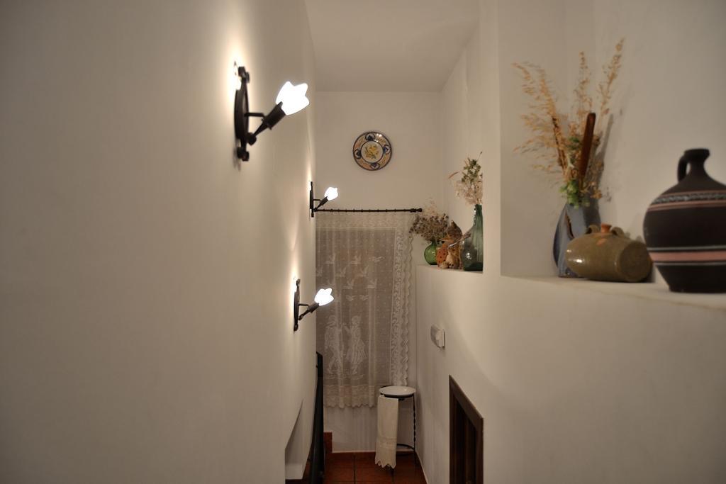La Casa De Las Parrillas Guest House Canamares Room photo